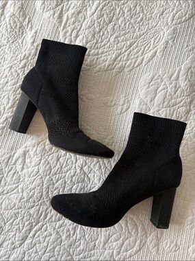 Zara Black Knit Ankle Sock Booties with Block Heel